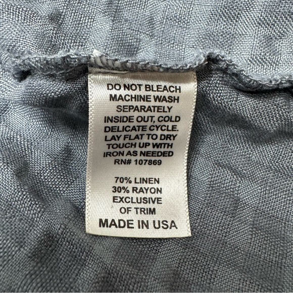 Luna Luz Linen Blend Textured Ruched Back Top - Picture 13 of 13